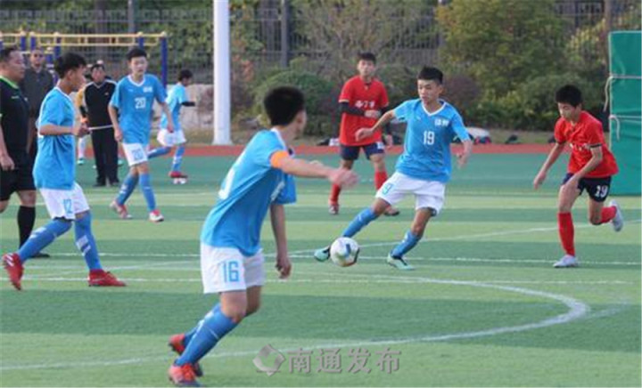  省全國青少年校園足球試點縣（市、區）教學成果展示活動在港閘舉行